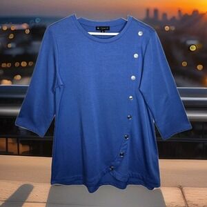 N Touch Blue Stretch Knit Button Detail 3/4 Sleeve Flowy Shirt SZ: MEDIUM EUC